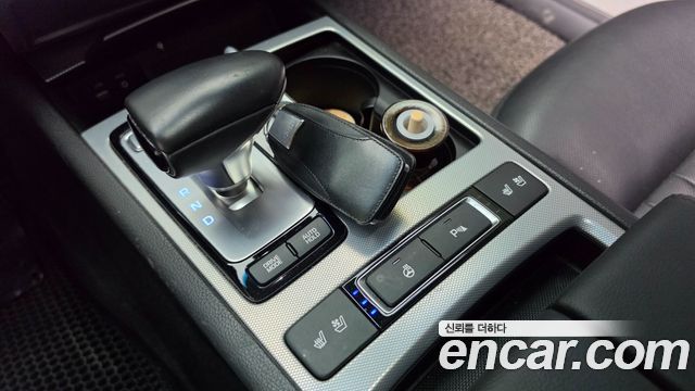 Genesis G80 3.3 GDI AWD Luxury 2017 — фото 9