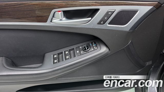 Genesis G80 3.3 GDI AWD Luxury 2017 — фото 19