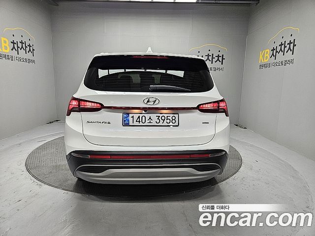 Hyundai Santa Fe Diesel 2.2 4WD Exclusive 2023 — фото 4