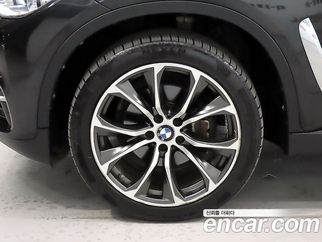 BMW X6 (F16) xDrive 30d 2015 — фото 5