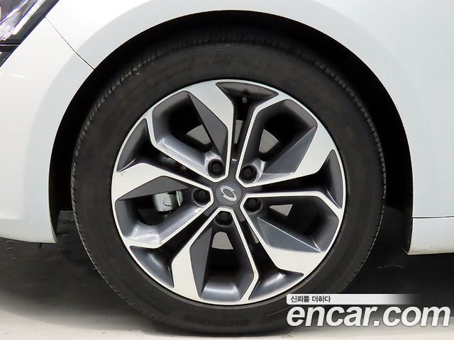 Renault Korea SM6 2.0 GDe LE 2019 — фото 5