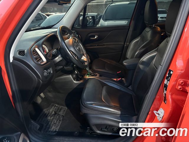 Jeep Renegade 2.0 Diesel Limited AWD 2015 — фото 7
