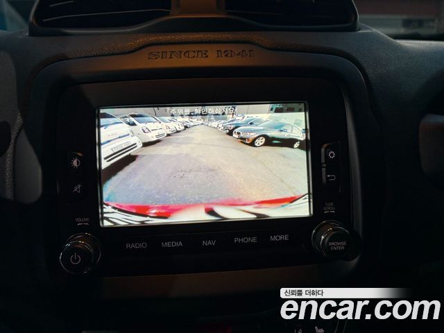 Jeep Renegade 2.0 Diesel Limited AWD 2015 — фото 15