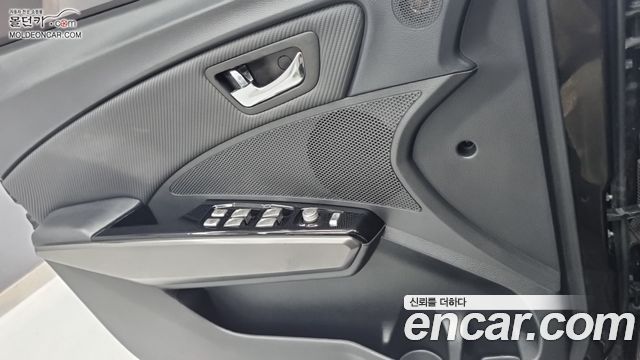 KG Mobility (SsangYong) Tivoli Air Diesel IX 2WD 2019 — фото 19