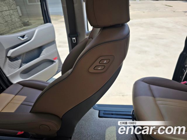 Hyundai Staria L3.5 Lounge 9-Seater Inspiration 2023 — фото 10