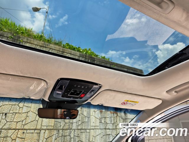 Hyundai Staria L3.5 Lounge 9-Seater Inspiration 2023 — фото 16