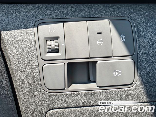 Hyundai Staria L3.5 Lounge 9-Seater Inspiration 2023 — фото 24