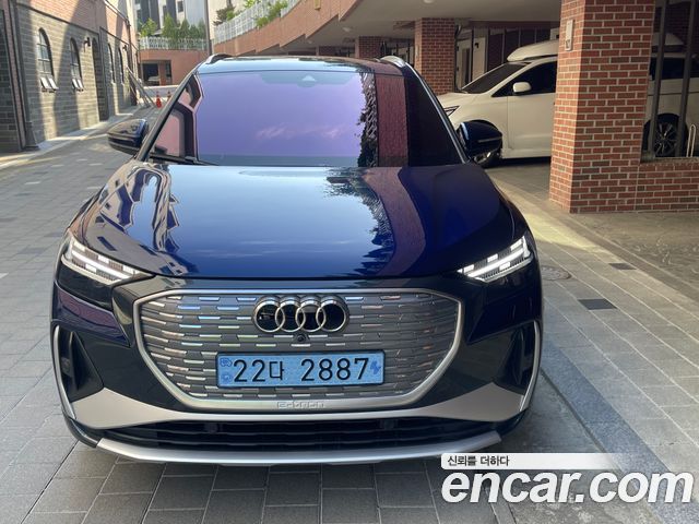 Audi Q4 e-tron (F4) 40 Premium
