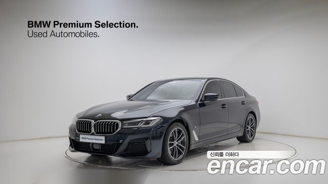 BMW 5 Series (G30) 523d M Sport 2023 — фото 1