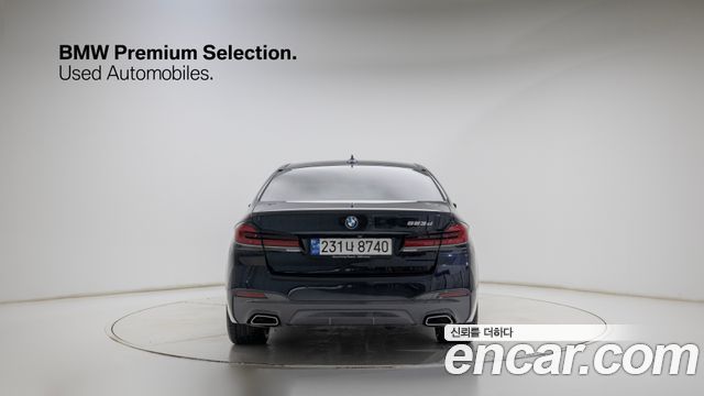 BMW 5 Series (G30) 523d M Sport 2023 — фото 3