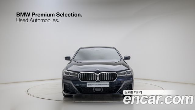 BMW 5 Series (G30) 523d M Sport 2023 — фото 4