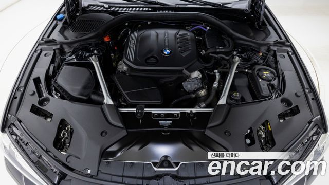BMW 5 Series (G30) 523d M Sport 2023 — фото 6