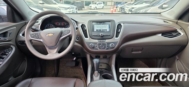 Chevrolet Malibu 1.5 Turbo LS 2017 — фото 7