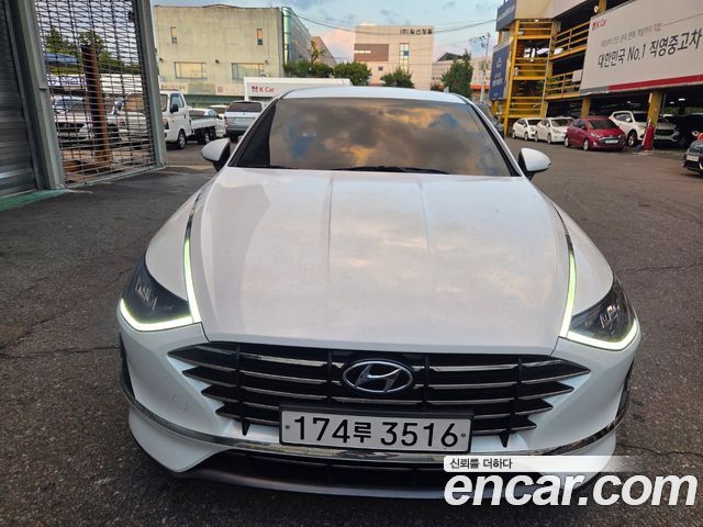 Hyundai Sonata (DN8) 2.0 Premium