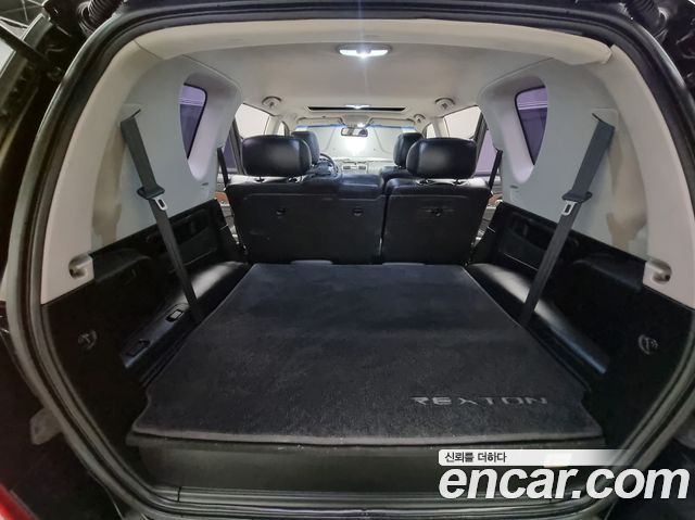 KG Mobility (SsangYong) Rexton W 2.0 2WD RX7 Luxury 2015 — фото 19
