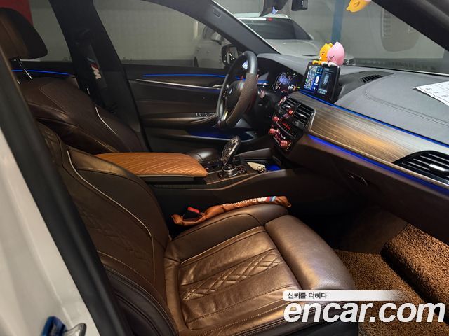 BMW 5 Series (G30) 520d M Sport Package Plus 2018 — фото 16
