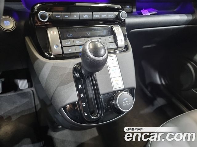 Hyundai Casper Inspiration 2023 — фото 15