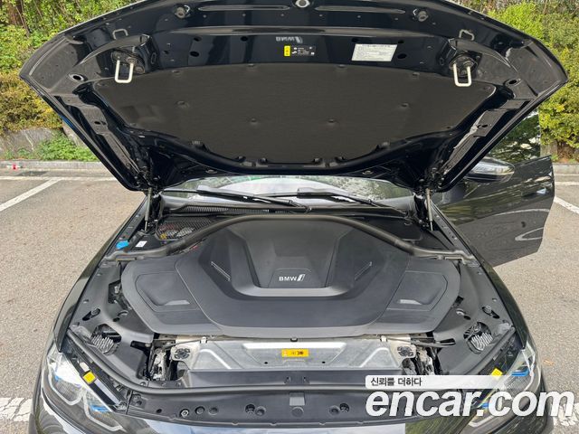 BMW i4 eDrive40 M Sports Pro 2023 — фото 5