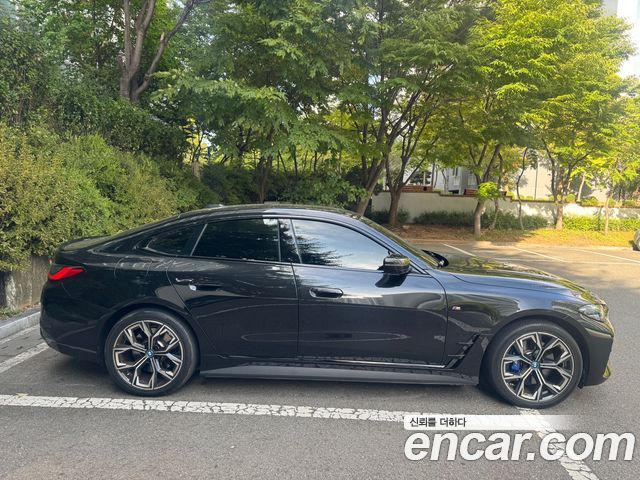BMW i4 eDrive40 M Sports Pro 2023 — фото 10