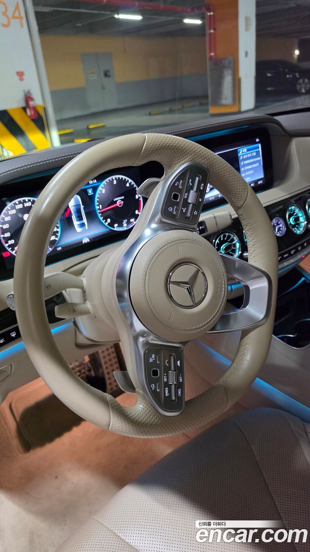 Mercedes-Benz S-Class (W222) S350 d 4MATIC AMG Line 2018 — фото 9