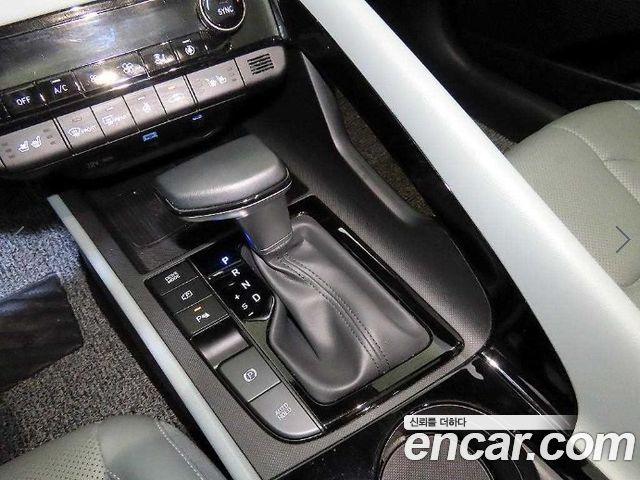 Hyundai Avante (CN7) 1.6 Inspiration 2024 — фото 16