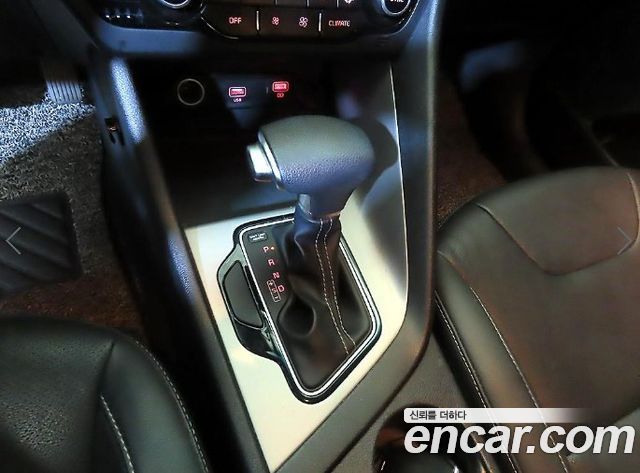 Kia Niro 1.6 HEV Trendy 2022 — фото 16