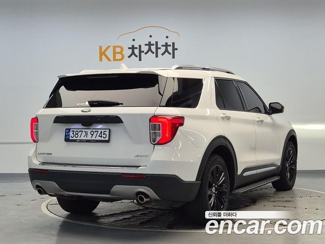 Ford Explorer (VI) 2.3 LimIted 4WD 2021 — фото 3