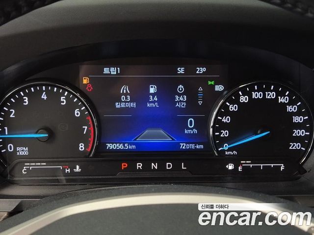 Ford Explorer (VI) 2.3 LimIted 4WD 2021 — фото 6