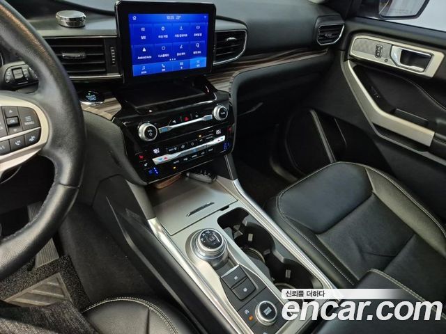 Ford Explorer (VI) 2.3 LimIted 4WD 2021 — фото 10