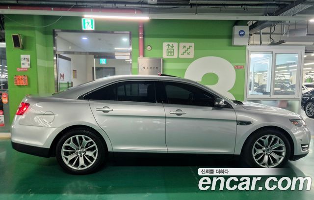 Ford Taurus 2.0 Limited EcoBoost 6th 2014 — фото 4