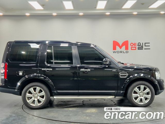 Land Rover Discovery 4 3.0 SDV6 SE 2014 — фото 24
