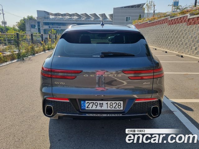 Genesis GV70 2.5T Gasoline AWD 2022 — фото 2