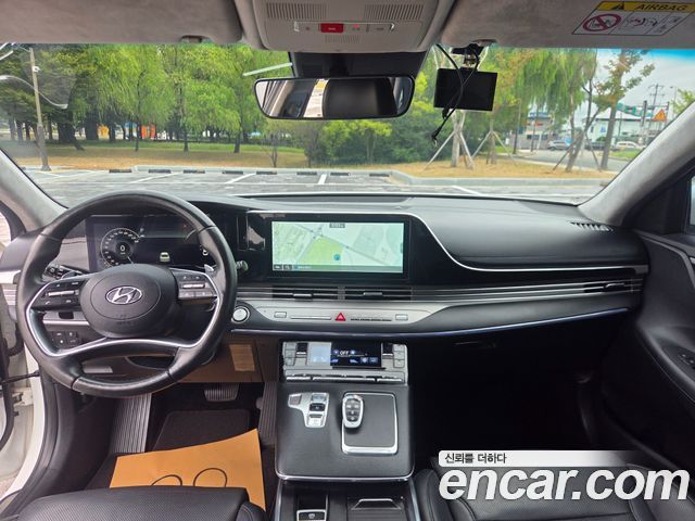 Hyundai Grandeur (IG) 2.5 Le Blanc 2023 — фото 23