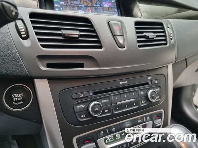 Renault Korea SM5 Platinum Diesel D Special 2014 — фото 20