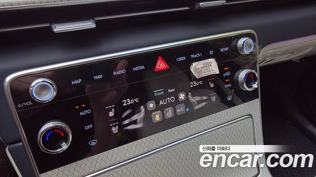 Genesis GV80 2.5T Gasoline 2WD 2025 — фото 16