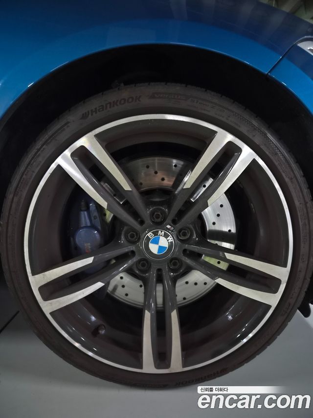 BMW M2 (F87) M2 Coupe M Performance Steering Wheel Edition 2017 — фото 11