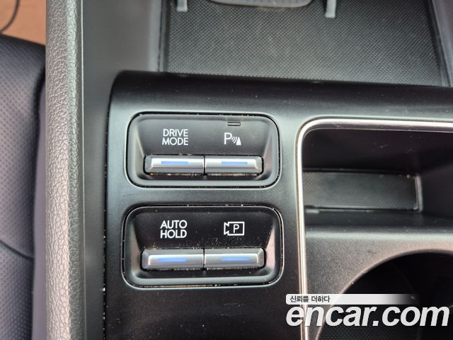 Hyundai Sonata The Edge (DN8) 2.0 Exclusive 2024 — фото 16