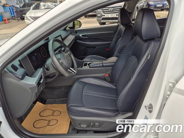 Hyundai Sonata The Edge (DN8) 2.0 Exclusive 2024 — фото 18