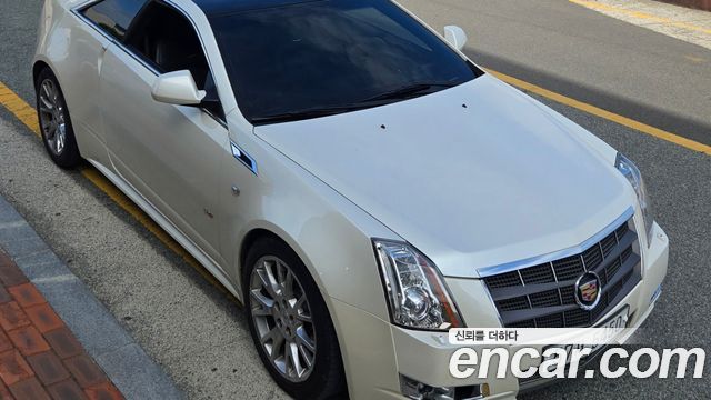 Cadillac CTS (II) 3.6 Coupe 2011 — фото 2