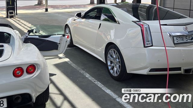 Cadillac CTS (II) 3.6 Coupe 2011 — фото 16