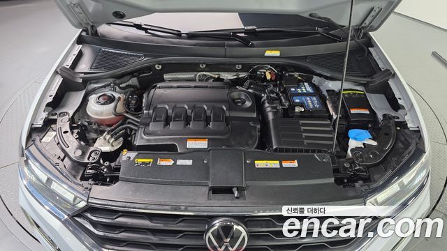Volkswagen T-Roc 2.0 TDI Prestige 2021 — фото 6
