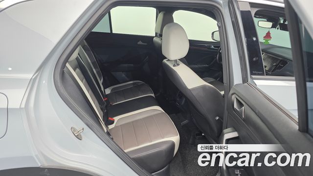 Volkswagen T-Roc 2.0 TDI Prestige 2021 — фото 12