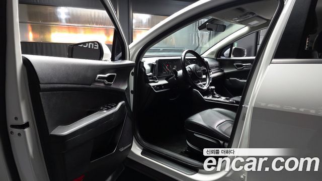 Kia Sportage (V) Gasoline 1.6 Turbo 2WD Trendy 2023 — фото 10