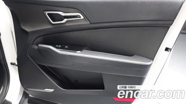 Kia Sportage (V) Gasoline 1.6 Turbo 2WD Trendy 2023 — фото 24