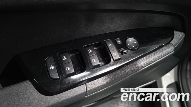 Kia Sportage (V) Gasoline 1.6 Turbo 2WD Trendy 2023 — фото 28