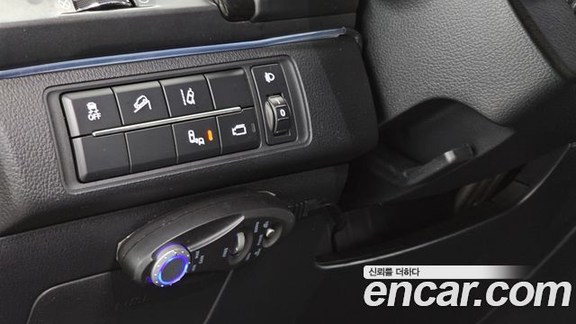 KG Mobility (SsangYong) Rexton Sports Khan Diesel 2.2 4WD Prestige 2021 — фото 17