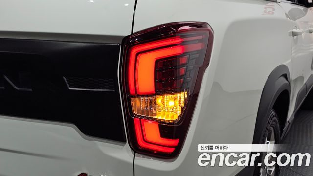 KG Mobility (SsangYong) Rexton Sports Khan Diesel 2.2 4WD Prestige 2021 — фото 29