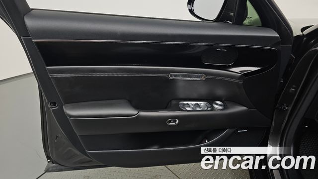 Genesis G90 (RS4) Gasoline 3.5 Turbo AWD 2022 — фото 30