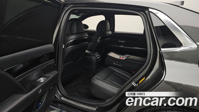 Genesis G90 (RS4) Gasoline 3.5 Turbo AWD 2022 — фото 32