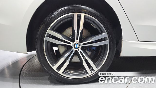 BMW 6 Series GT (G32) 640i xDrive M Sport 2018 — фото 5
